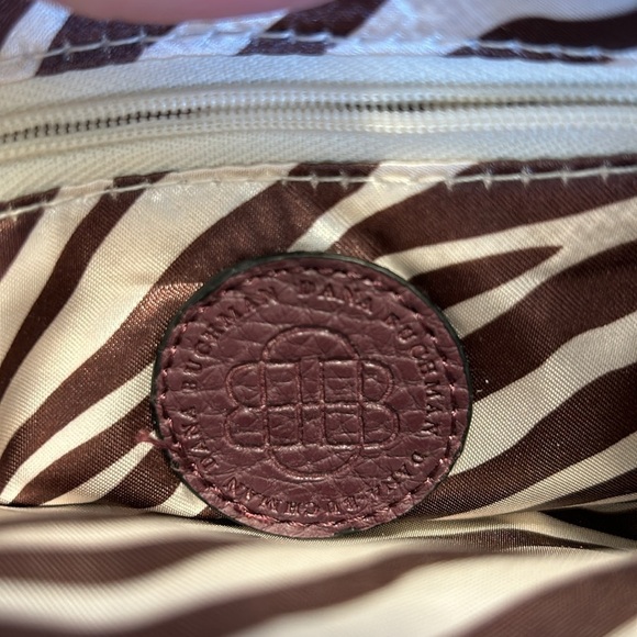 Nwt Dana Buchman Wristlet Purple Pebbled Faux LeatherbBrown Zedbra Interior - Picture 4 of 8